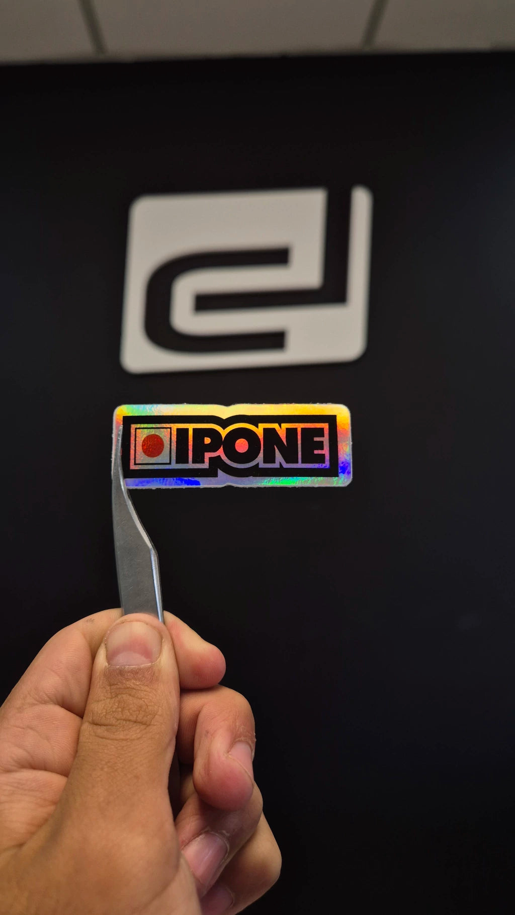 Logo IPONE - sticker tornasolado DR3 Calcos