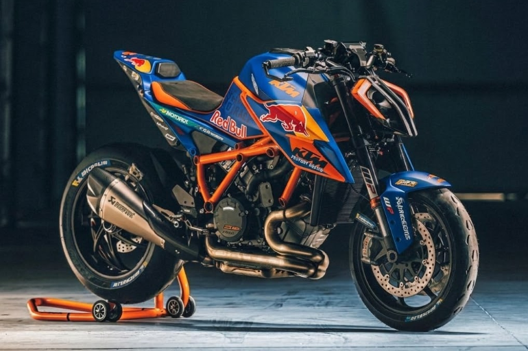 MOTOS DE CALLE